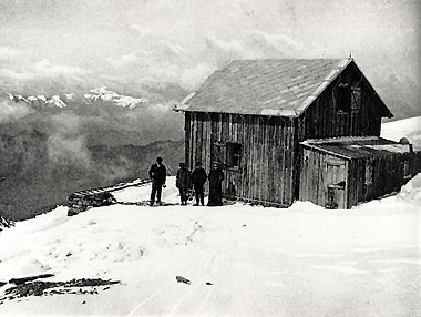 The Quintino Sella Hut in 1910